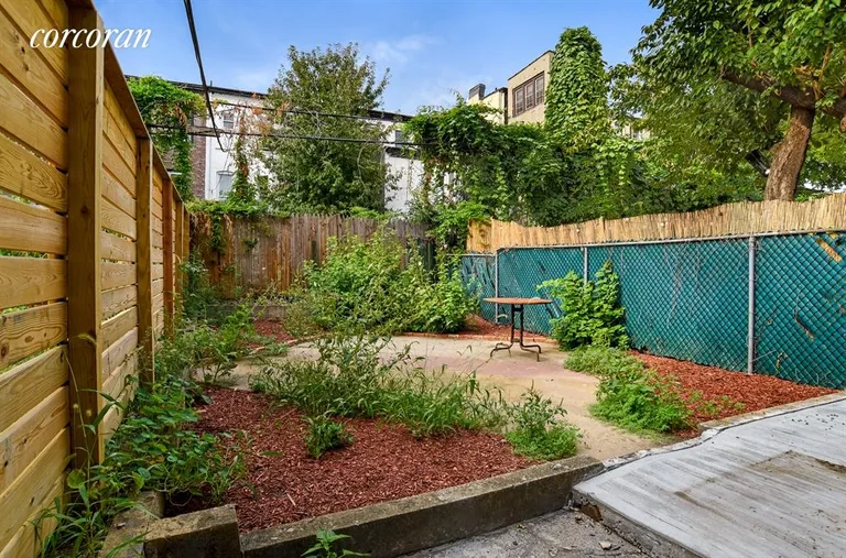 New York City Real Estate | View 477 Decatur Street | Calling all green thumbs! | View 11