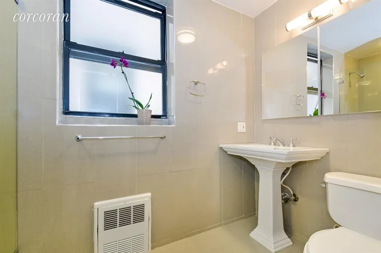 New York City Real Estate | View 13 East 131st Street, 4A | Bathroom | View 6