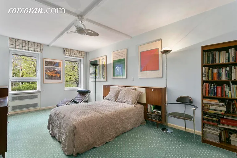 New York City Real Estate | View 880 Fifth Avenue, 3E | Master Bedroom | View 4