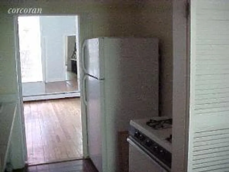 New York City Real Estate | View 32 Hicks Street, 2 | room 2 | View 3