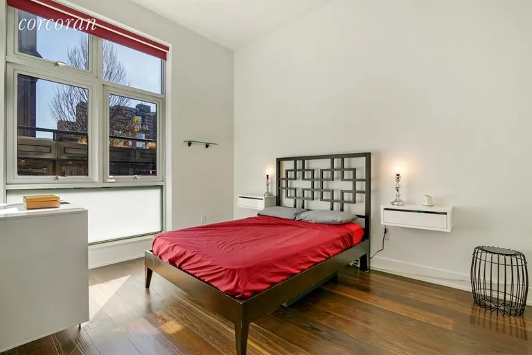 New York City Real Estate | View 390 Lorimer Street, 1A | Roomy bedroom | View 4