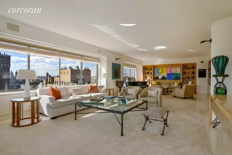 New York City Real Estate | View 733 Park Avenue, 26 FL | 3 Beds, 3 Baths | View 1