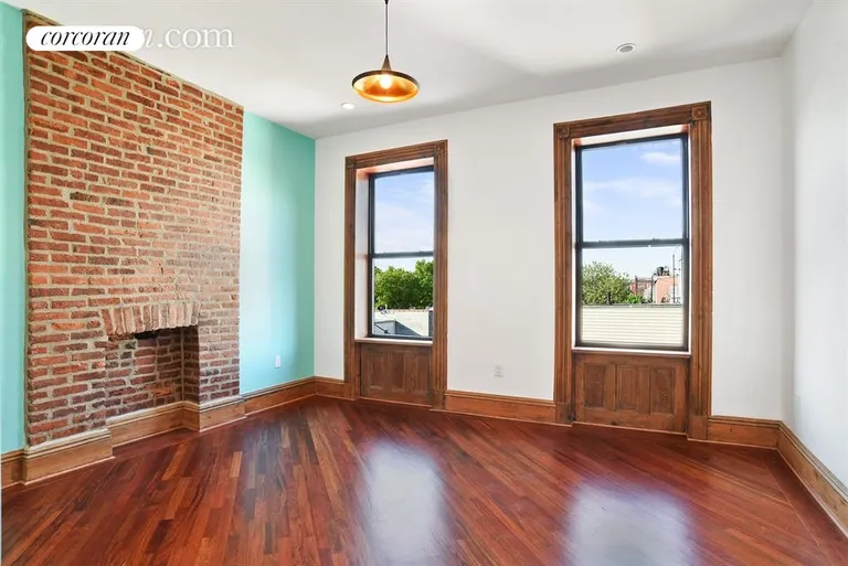New York City Real Estate | View 519 Evergreen Avenue, 2nd Floor | 1.5 Beds, 1 Bath | View 1