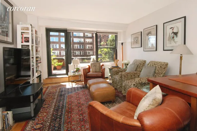 New York City Real Estate | View 301 East 64th Street, 14G | south facing living room | View 3