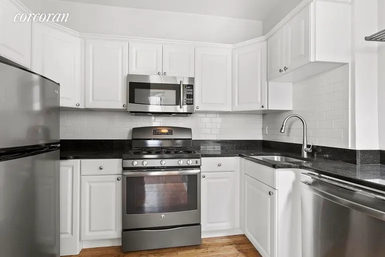 New York City Real Estate | View 225 Lincoln Place, 4G | 3 | View 2