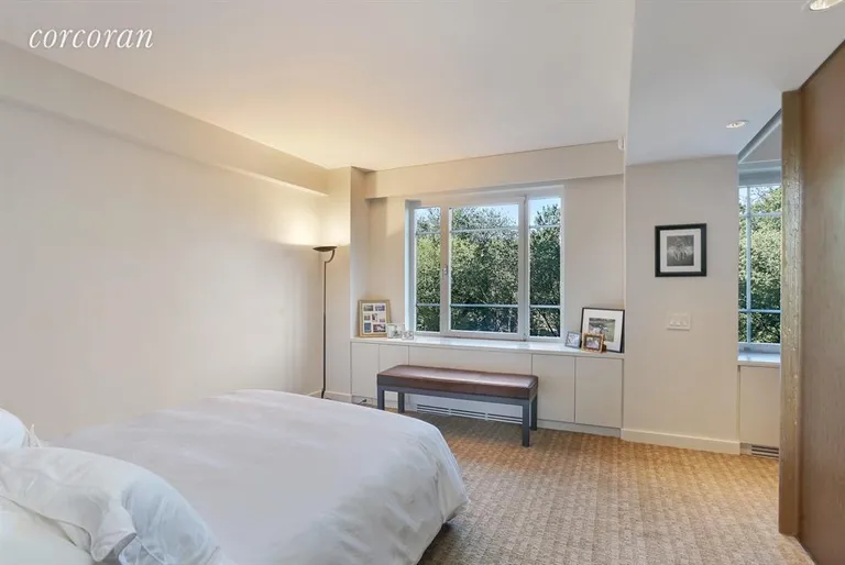 New York City Real Estate | View 880 Fifth Avenue, 7C | Master Bedroom with Park views | View 6