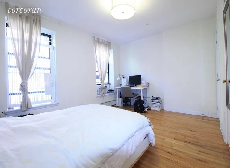New York City Real Estate | View 288 Saint James Place, 3 | room 4 | View 5