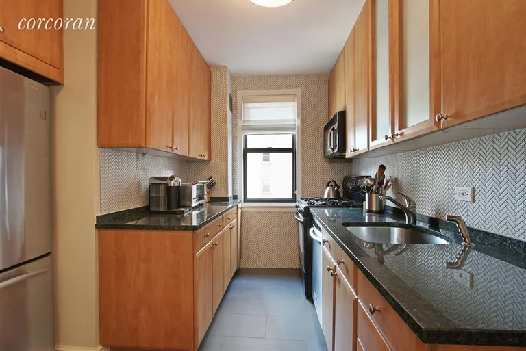 New York City Real Estate | View 105 West 13th Street, 4C | Kitchen | View 3