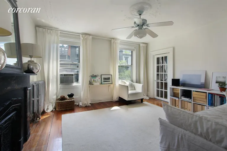 New York City Real Estate | View 331 West 19th Street, 4 | room 3 | View 4
