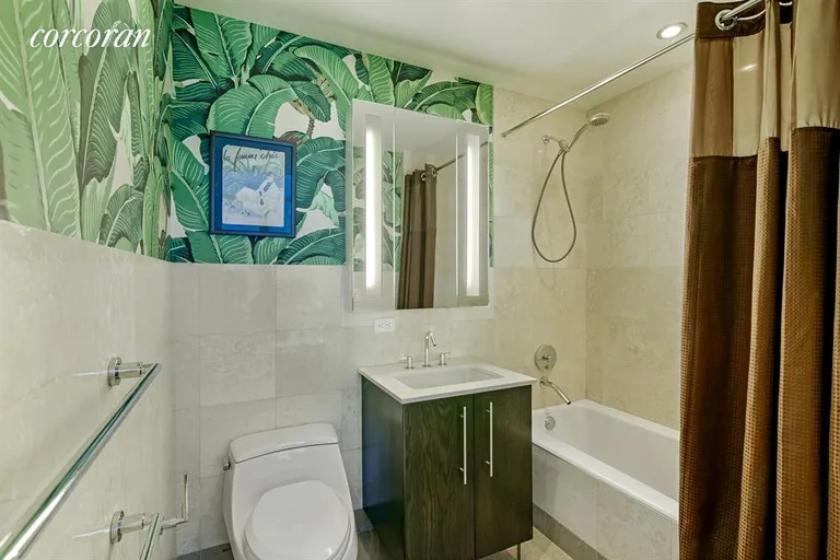 New York City Real Estate | View 1 NORTHSIDE PIERS, PH3 | Bathroom | View 12