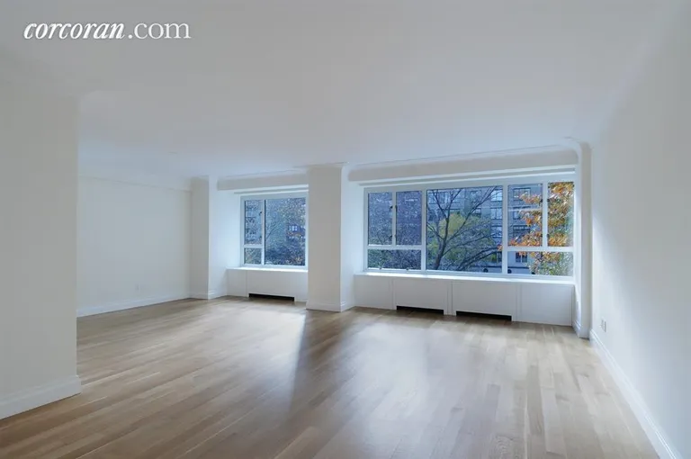 New York City Real Estate | View 200 East 66th Street, B404 | 2 Beds, 2 Baths | View 1