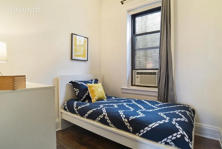 New York City Real Estate | View 144 Garfield Place, 4L | Bedroom | View 9