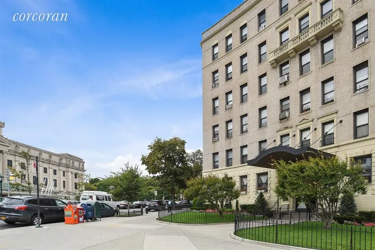 New York City Real Estate | View 175 Eastern Parkway, 4A | Front View | View 9