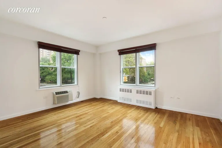 New York City Real Estate | View 754 East 6th Street, 2B | Bedroom | View 3