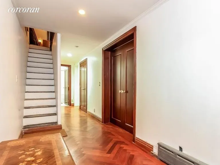 New York City Real Estate | View 111 South Elliott Place, GARDEN | Entry Hallway | View 10
