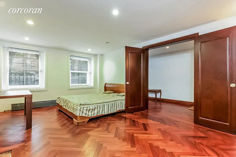 New York City Real Estate | View 111 South Elliott Place, GARDEN | Spacious Master Bedroom w/ Great Closet Space | View 7