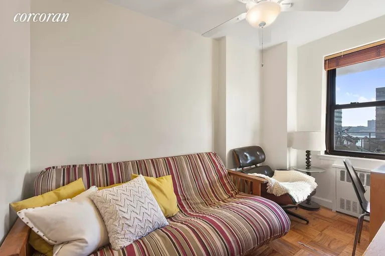 New York City Real Estate | View 165 West End Avenue, 8R | Den | View 5