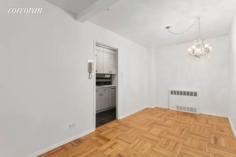 New York City Real Estate | View 315 East 70th Street, 2J | room 1 | View 2