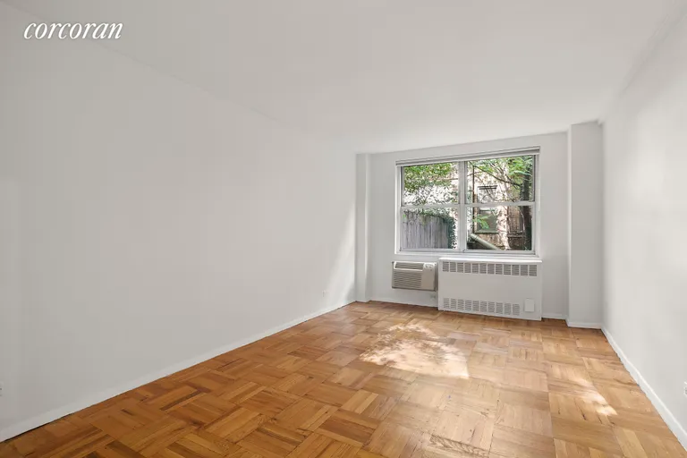 New York City Real Estate | View 315 East 70th Street, 2J | room 2 | View 3
