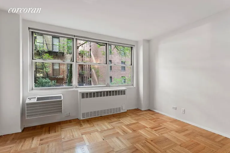 New York City Real Estate | View 315 East 70th Street, 2J | room 3 | View 4