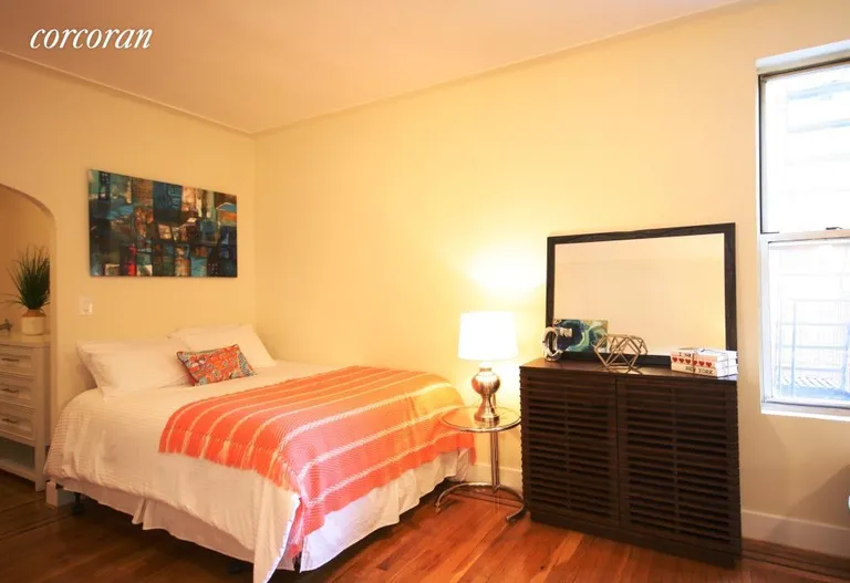 New York City Real Estate | View 59-11 Queens Boulevard, 5P | room 2 | View 3