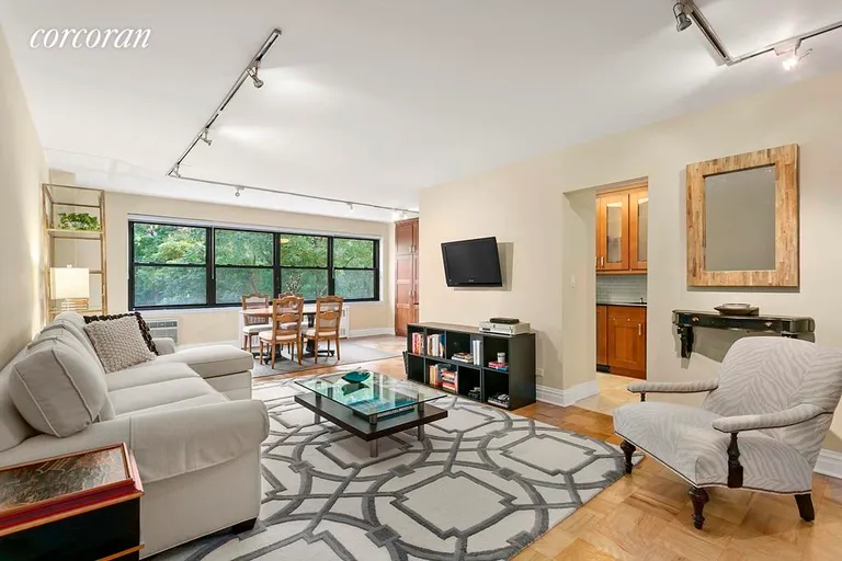 New York City Real Estate | View 165 West End Avenue, 2H | room 2 | View 3