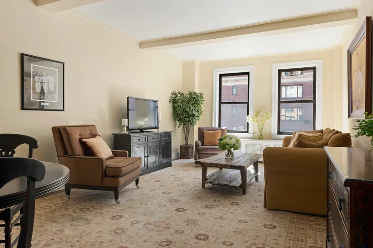New York City Real Estate | View 179 East 79th Street, 11B | 1 Bed, 1 Bath | View 1