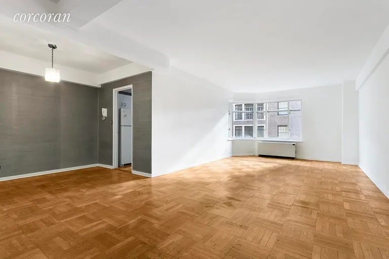 New York City Real Estate | View 65 East 76th Street, 7C | A very spacious LR with separate dining area | View 2