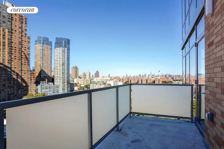 New York City Real Estate | View 180 Myrtle Avenue, 15A | room 4 | View 5