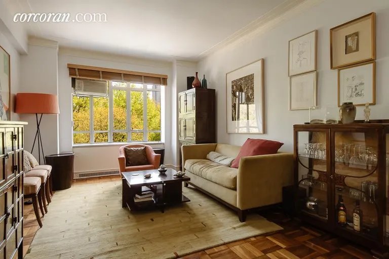 New York City Real Estate | View 25 Central Park West, 5K | 1 Bed, 1 Bath | View 1