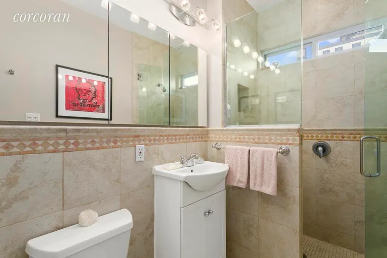 New York City Real Estate | View 46 West 71st Street, 4B | Penthouse, windowed bath | View 7