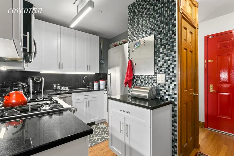 New York City Real Estate | View 13 East 131st Street, 5B | Beautifully Renovated Kitchen | View 4