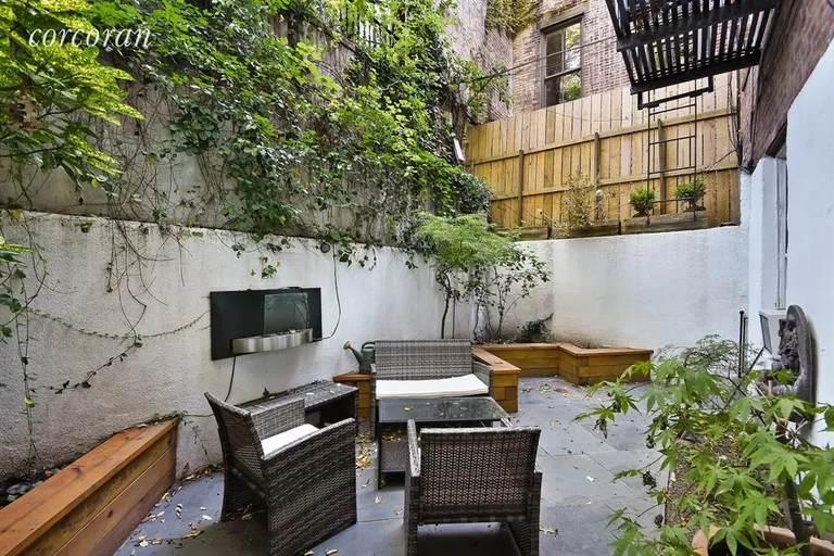 New York City Real Estate | View 73 Columbia Heights, GL1 | Garden | View 5