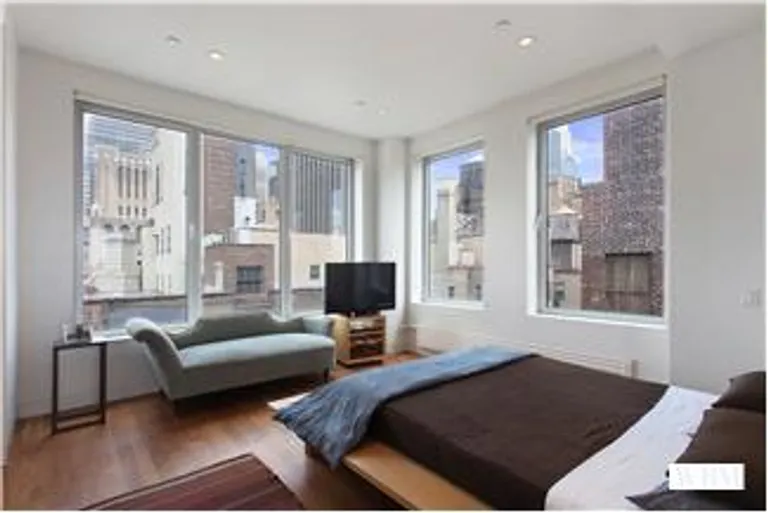 New York City Real Estate | View 249 West 29th Street, PH | room 4 | View 5