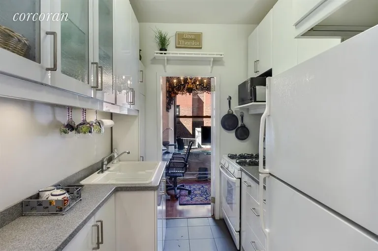 New York City Real Estate | View 230 East 71st Street, 6E | Kitchen | View 3