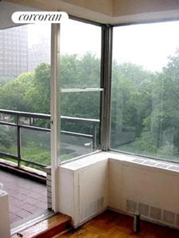 New York City Real Estate | View 240 Central Park South, 7J | room 4 | View 5