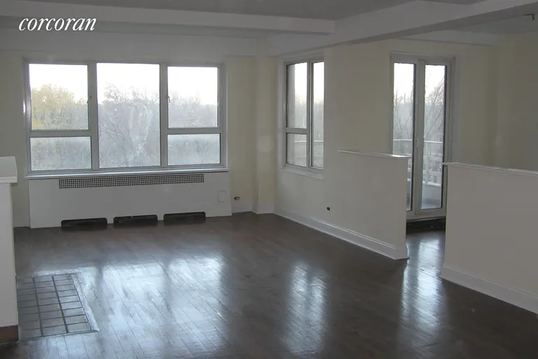 New York City Real Estate | View 240 Central Park South, 7J | 1 Bed, 1 Bath | View 1