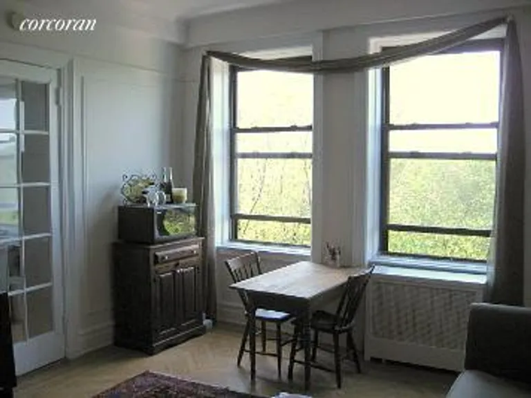 New York City Real Estate | View 375 Riverside Drive, 5B | room 2 | View 3