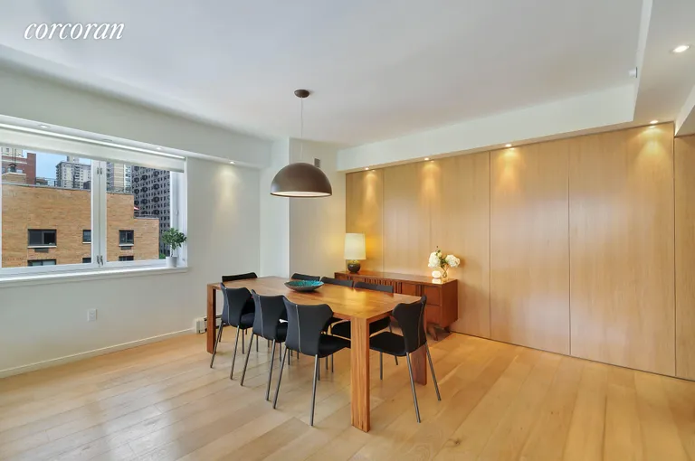 New York City Real Estate | View 101 West 87th Street, 912 | Dining Area | View 7