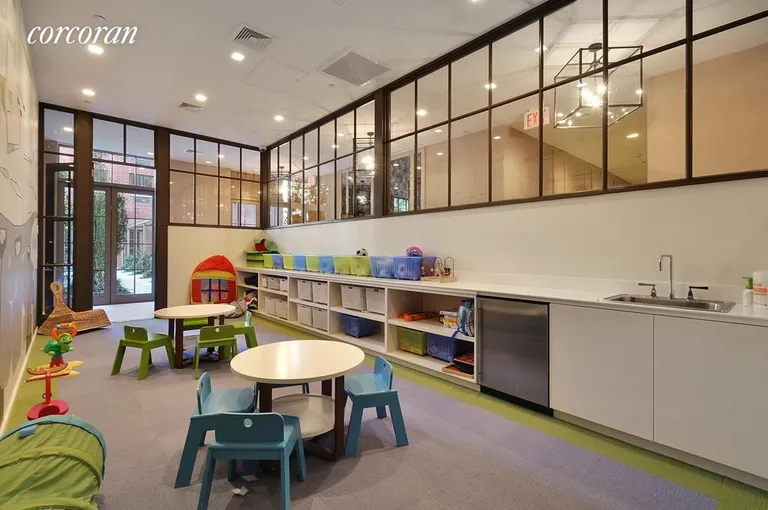 New York City Real Estate | View 101 West 87th Street, 912 | Playroom | View 10