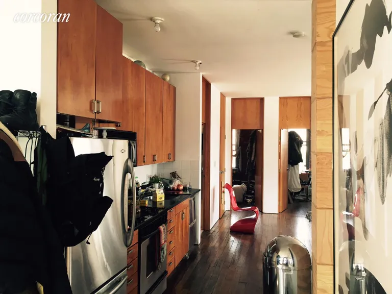 New York City Real Estate | View 76 Kent Street, 3 | room 1 | View 2