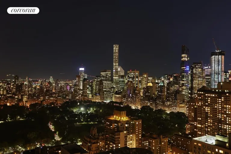 New York City Real Estate | View 101 West 67th Street, 52C | Location 1 | View 12