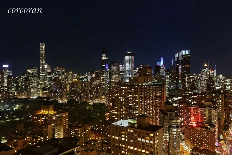 New York City Real Estate | View 101 West 67th Street, 52C | Location 3 | View 2