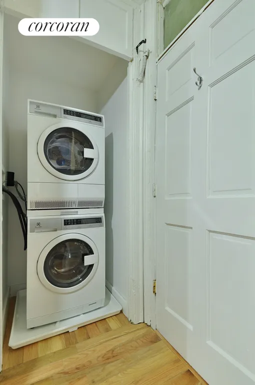 New York City Real Estate | View 127 Saint Marks Place, 3. | In-Unit Laundry | View 6