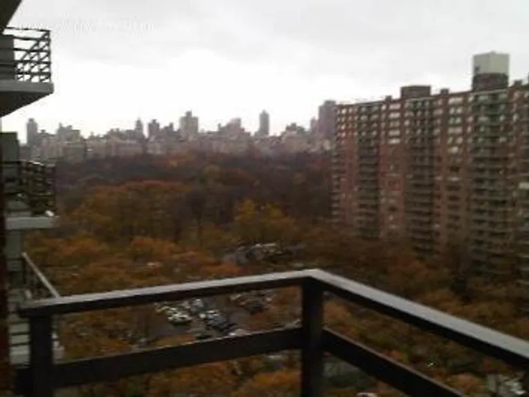 New York City Real Estate | View 392 Central Park West, 17C | room 11 | View 12