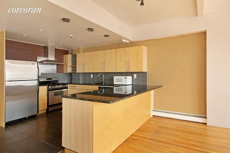 New York City Real Estate | View 40 West 17th Street, PH12C | Kitchen | View 2