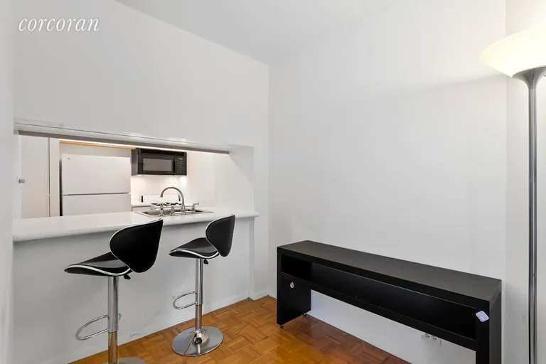 New York City Real Estate | View 350 West 50th Street, 2GG | 5 | View 4