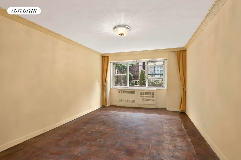 New York City Real Estate | View 50 East 79th Street, 2E | room 1 | View 2