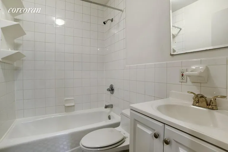 New York City Real Estate | View 28 Maujer Street, 2 | room 5 | View 6