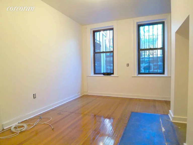 New York City Real Estate | View 10 Saint James Place, 1 | room 2 | View 3